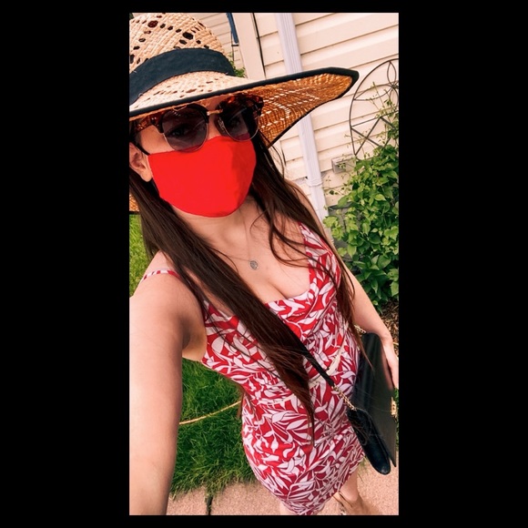 Meet the Posher Other - Meet your Posher, Meg